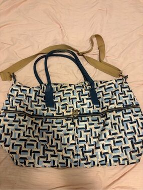 Geometric Navy and Cream Tote Bag with Crossbody Strap